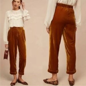 Mustard Gold Anthropologie’s Ett:Twa cropped crushed velvet harem jogger pants M